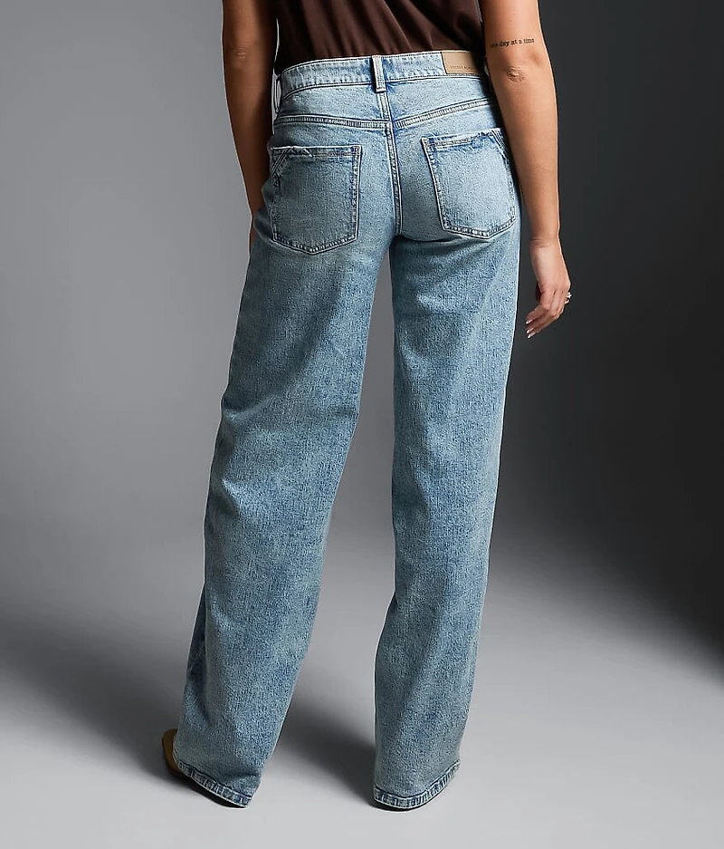 Fit No. 17 Low Slung Wide Leg Stretch Jean
