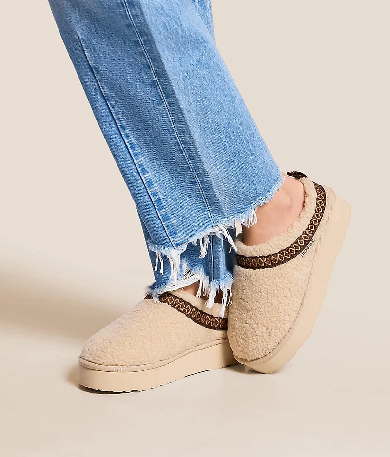 Snuggle Adora Slipper