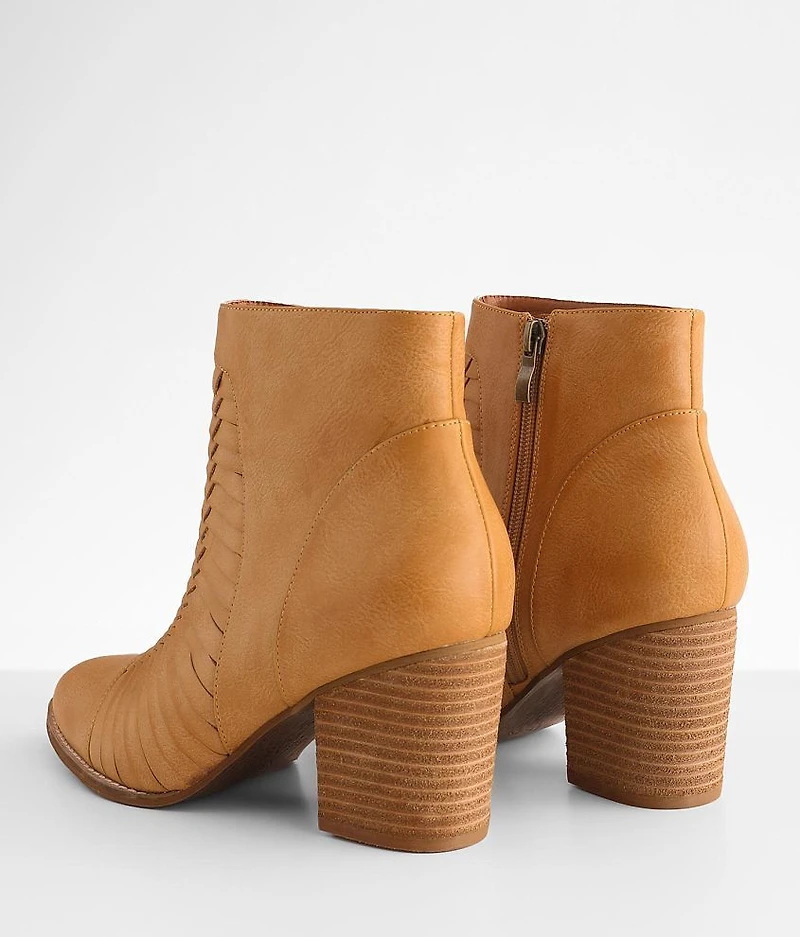 Alina Ankle Boot