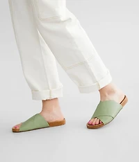 Aviana Sandal