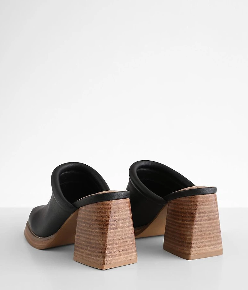 Francesca Mule Shoe