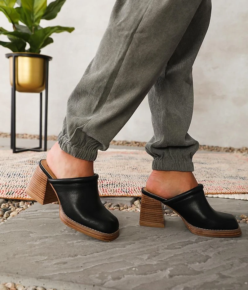 Francesca Mule Shoe