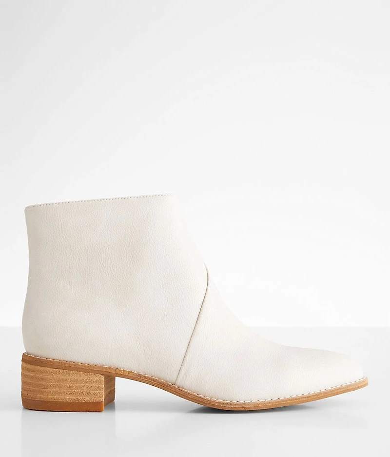 Nelson Ankle Boot