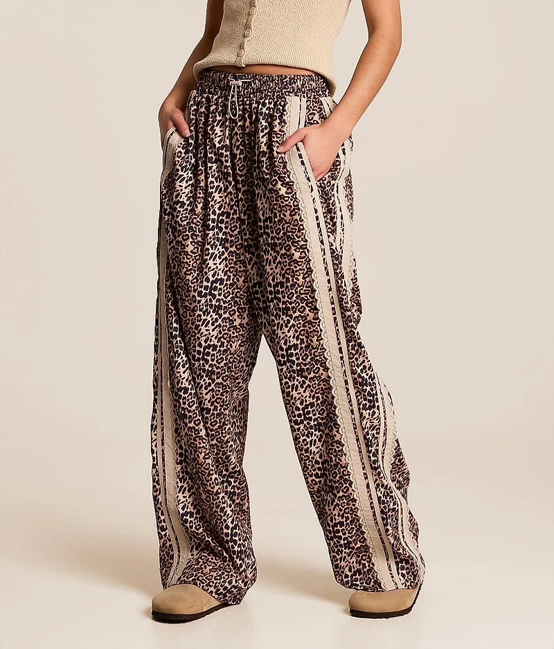 Leopard Print Wide Leg Pant
