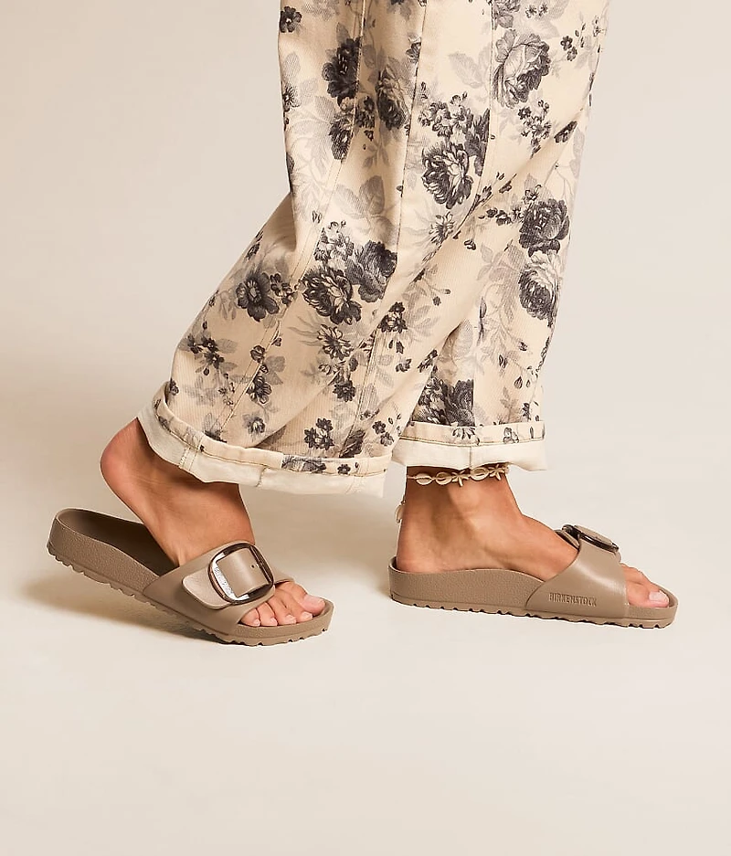Madrid Big Buckle Sandal