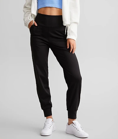 Hilary Jogger