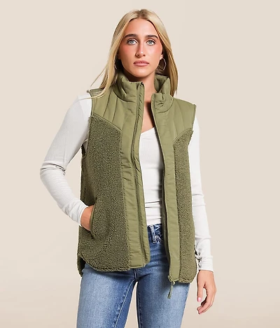 Vela Sherpa Vest