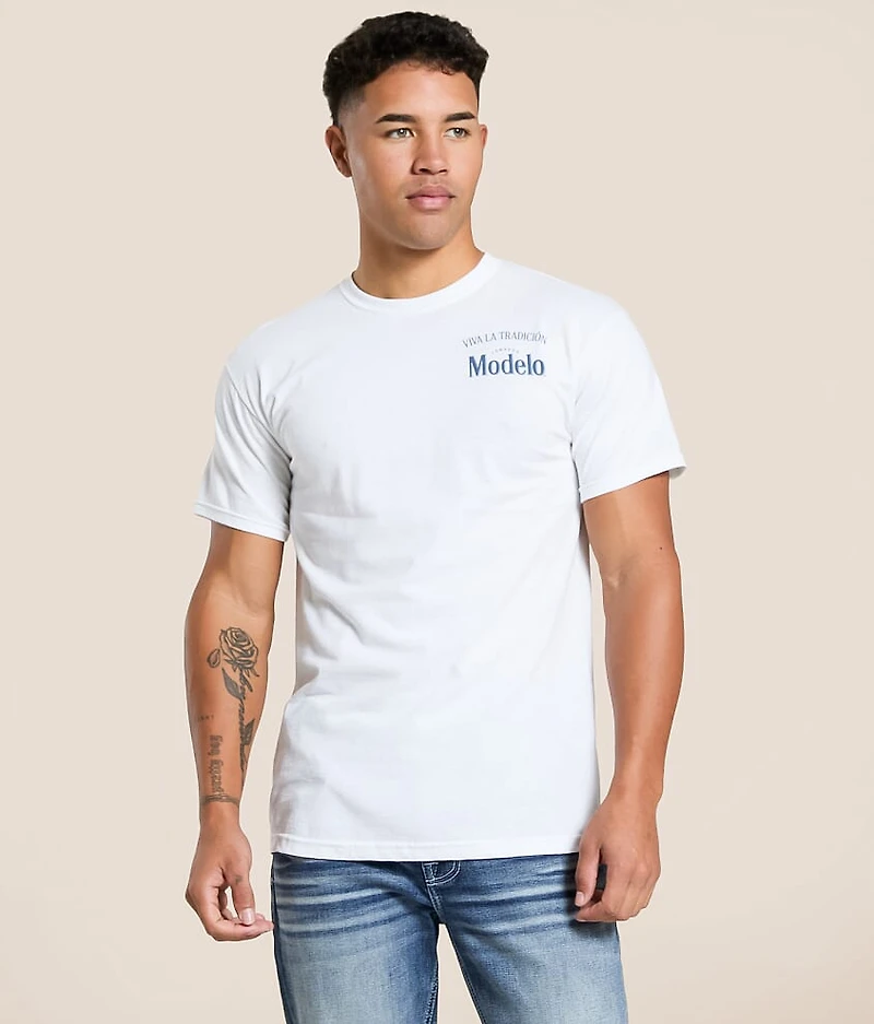 Modelo® Cheers T-Shirt