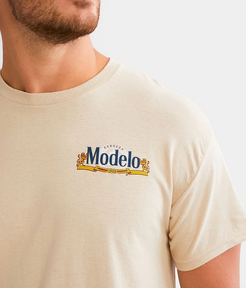 Modelo™ Fighting Spirit T-Shirt