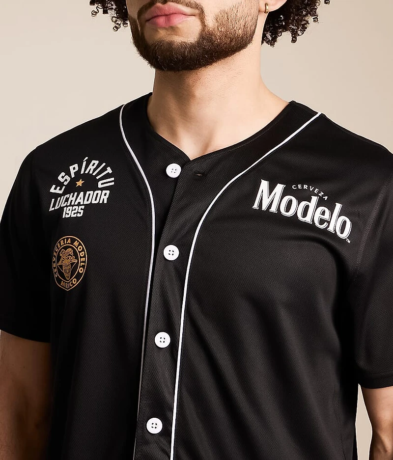 Modelo Jersey