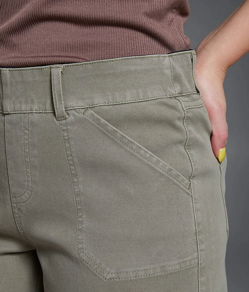Pull-On Chino Stretch Short