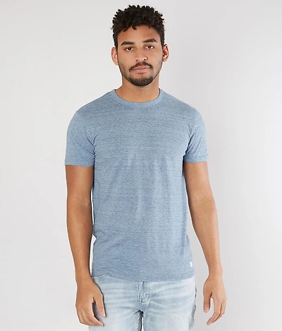 Basic T-Shirt