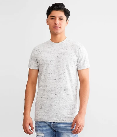 Basic T-Shirt