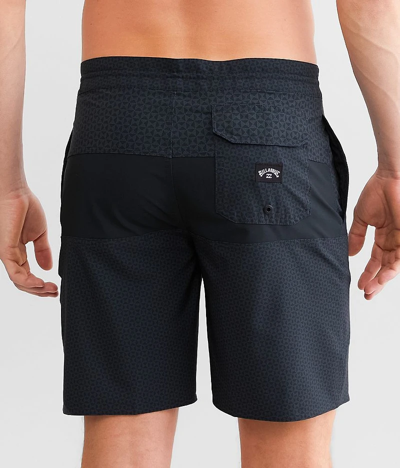 Tribong Lo Tide Stretch Boardshort