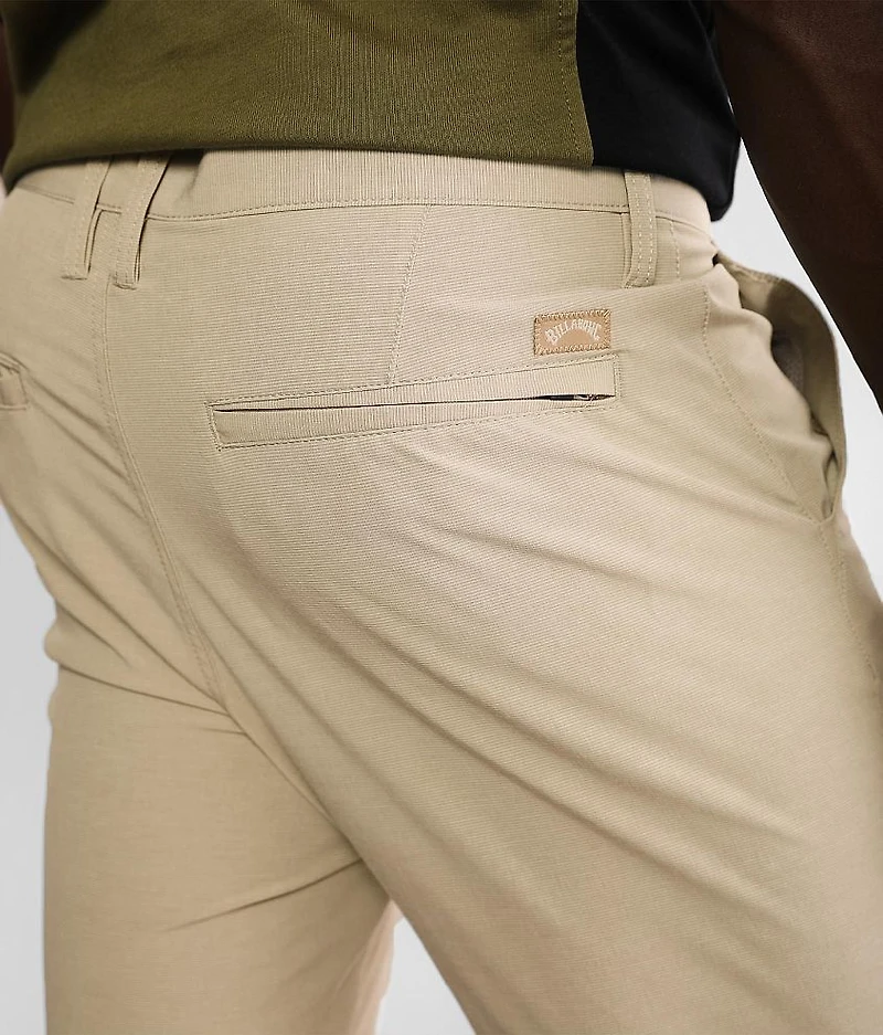 Crossfire Hybrid Stretch Walkshort