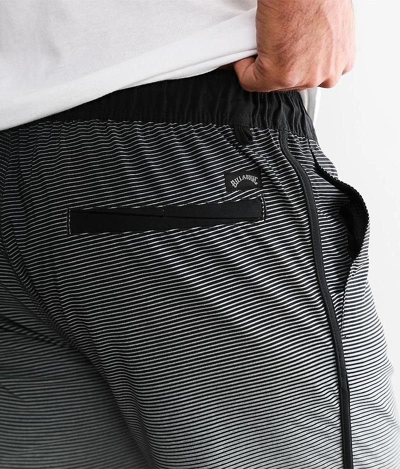 Crossfire Hybrid Stretch Walkshort