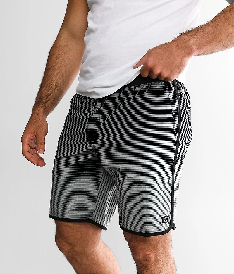 Crossfire Hybrid Stretch Walkshort