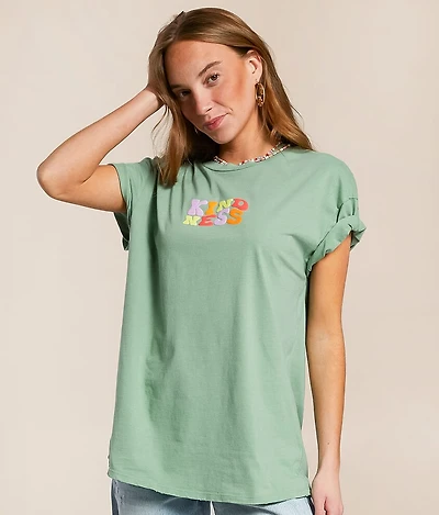 Showing Kindness Oversized T-Shirt