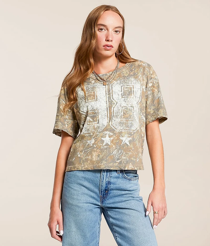 98 Camo Cropped T-Shirt