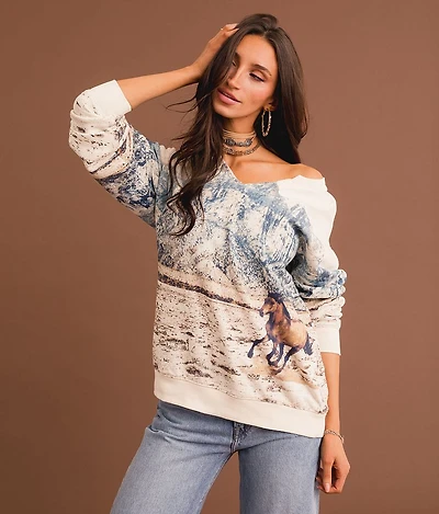 Mountainscape Horse Pullover