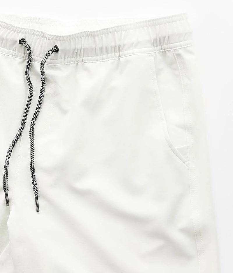 Solid Stretch Walkshort