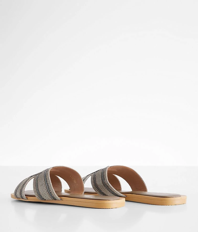 Marisa Sandal