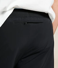 The Midnights Ultimate Training Stretch Short
