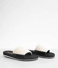 Pukka Puff Slide