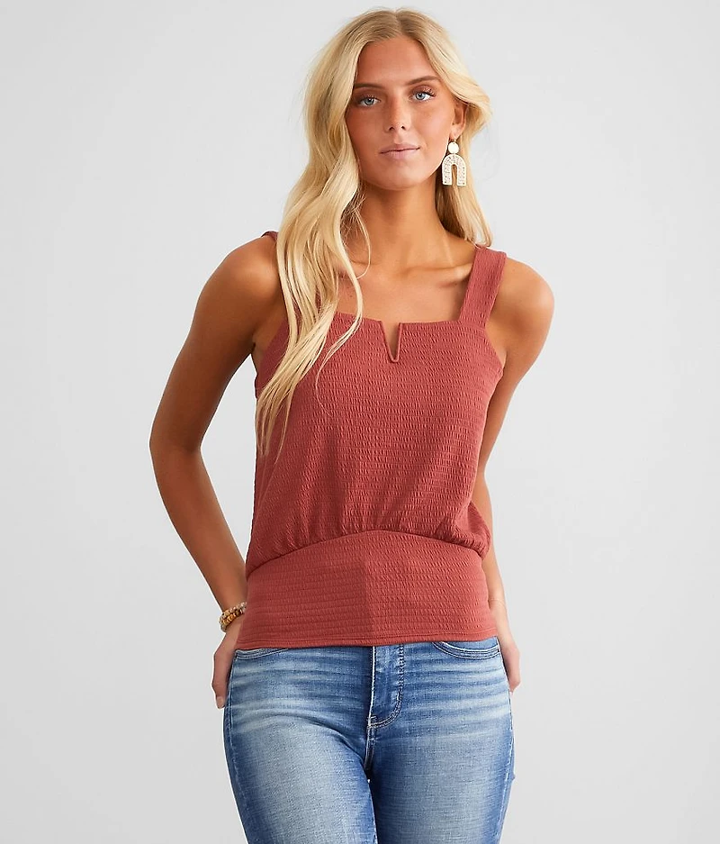 Textured V-Wire Tank Top