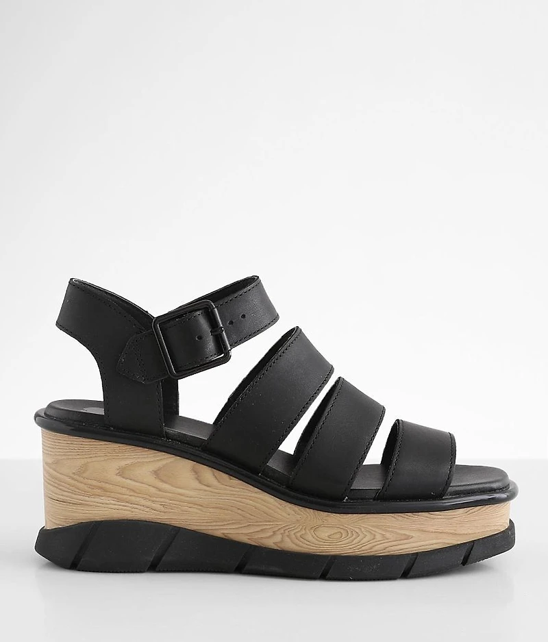 Joanie™ III Leather Sandal