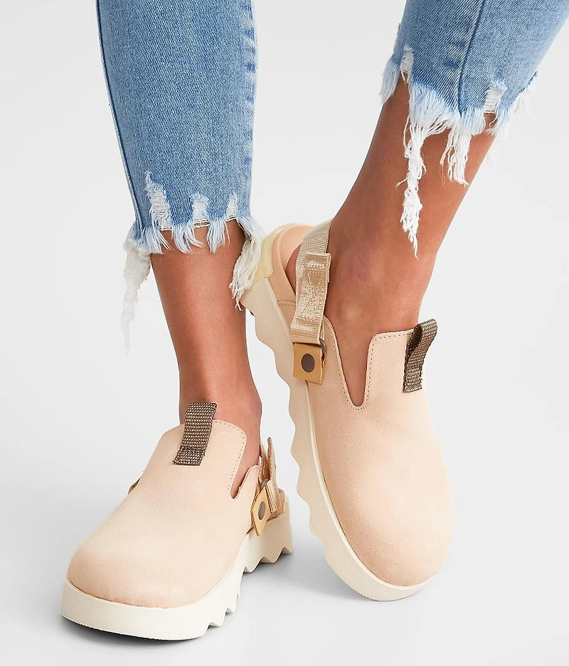 Viibe™ Suede Clog