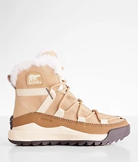 Glacy™ Leather Boot