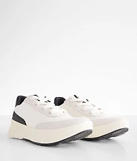 Out N About III City Sneaker