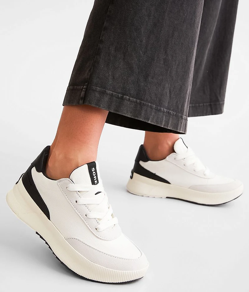 Out N About III City Sneaker