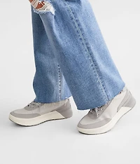 Out N About™ III City Sneaker