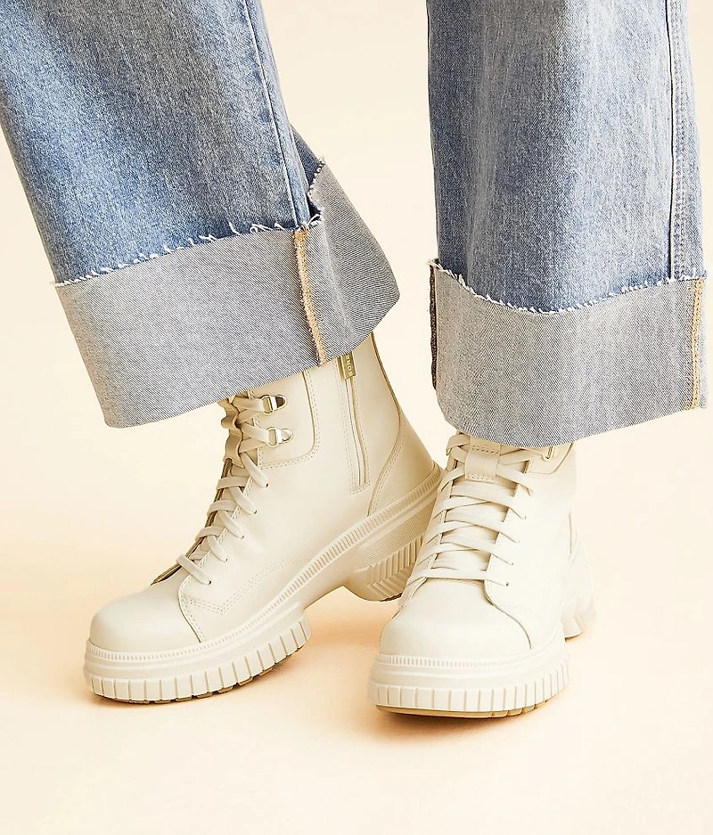 ONA™ Ave Leather Ankle Boot