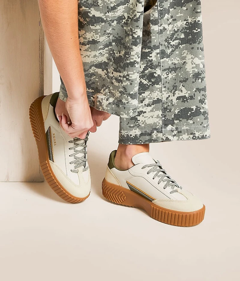 Ona Ave T-Toe Leather Sneaker