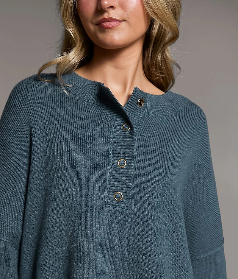 Snap Henley Sweater