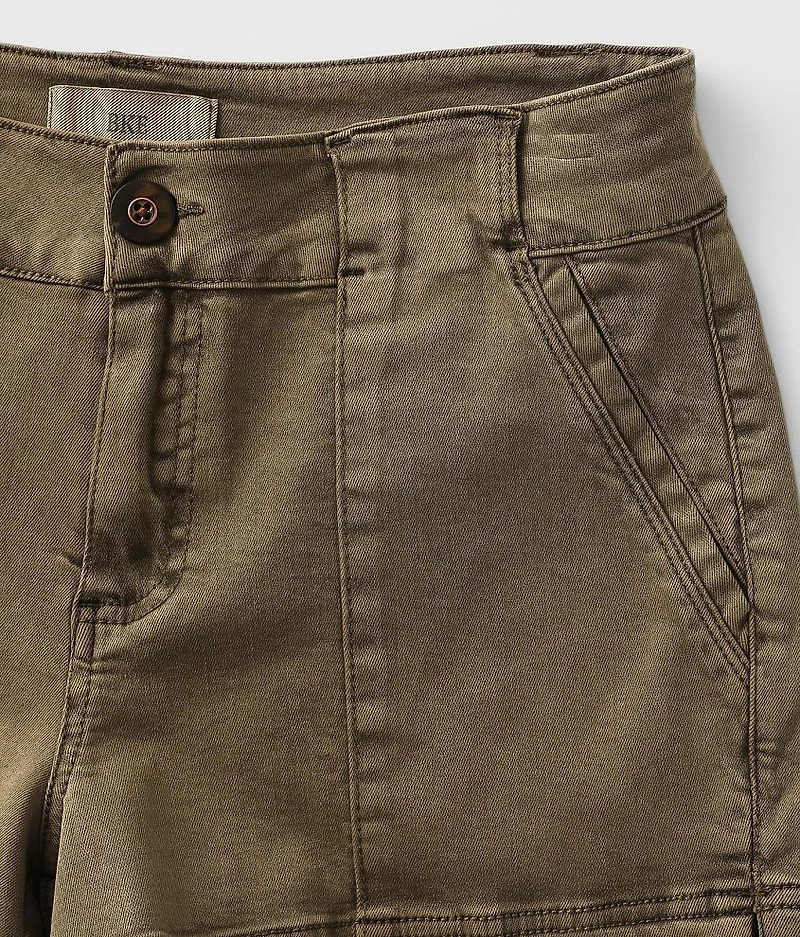 Payton Stretch Short