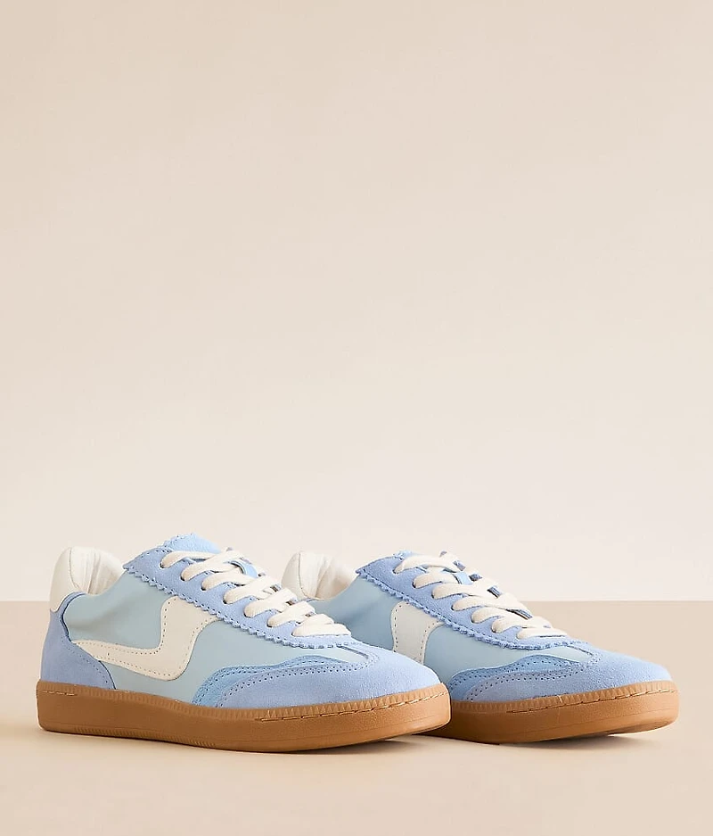 Notice Leather Sneaker