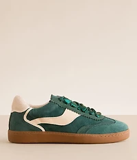 Notice Leather Sneaker