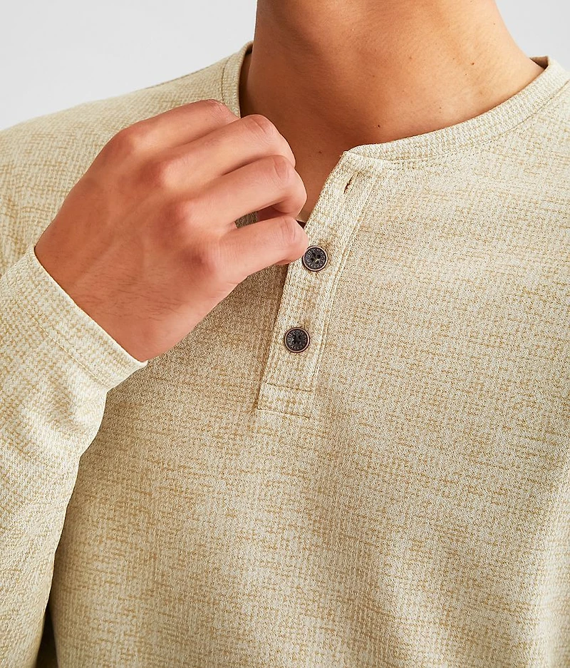 Performance Henley