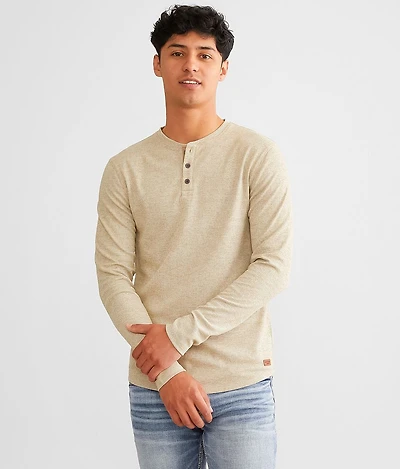Performance Henley