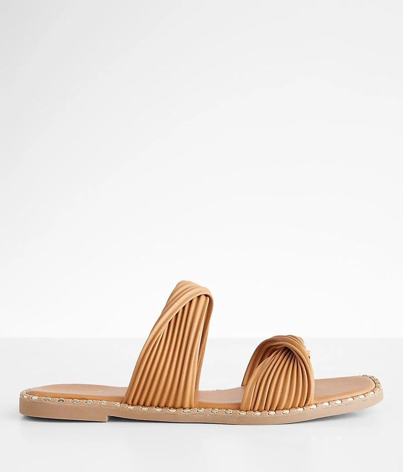 Indigo Twisted Sandal