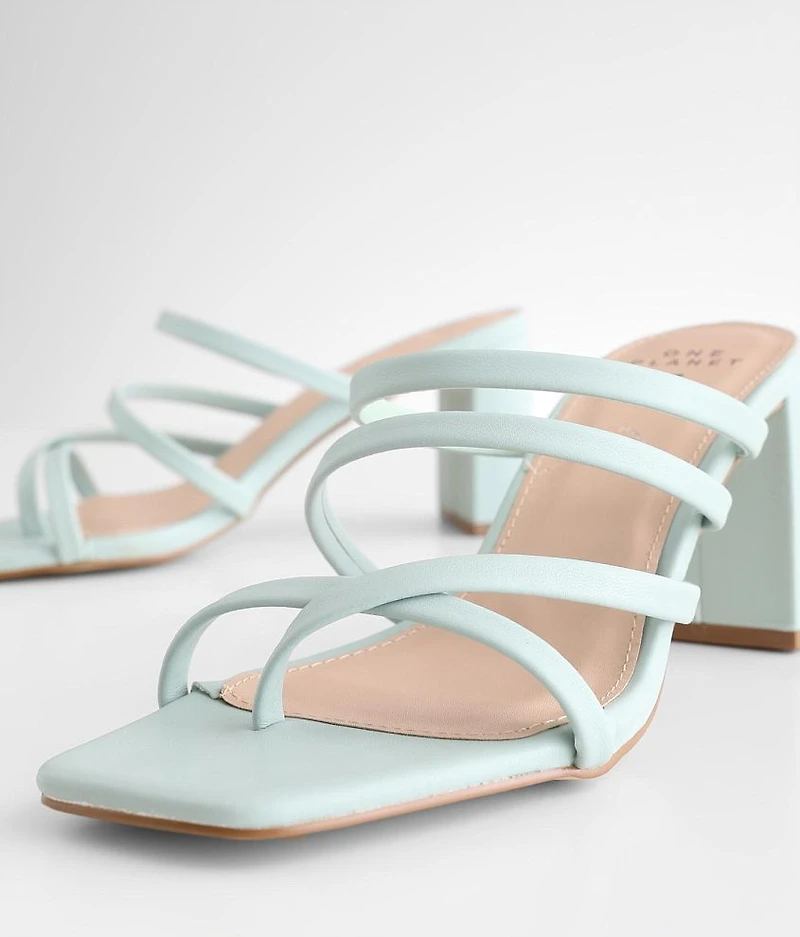 Kerstin Sandal