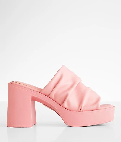 Leyla Heeled Sandal