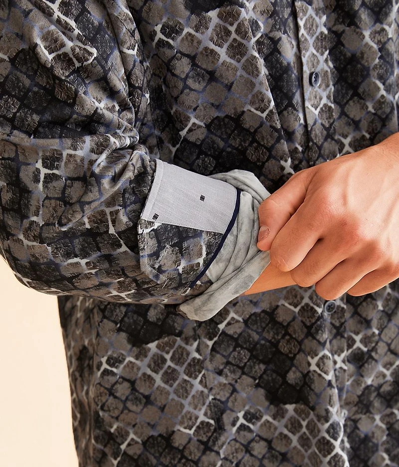 Chainlink Stretch Shirt