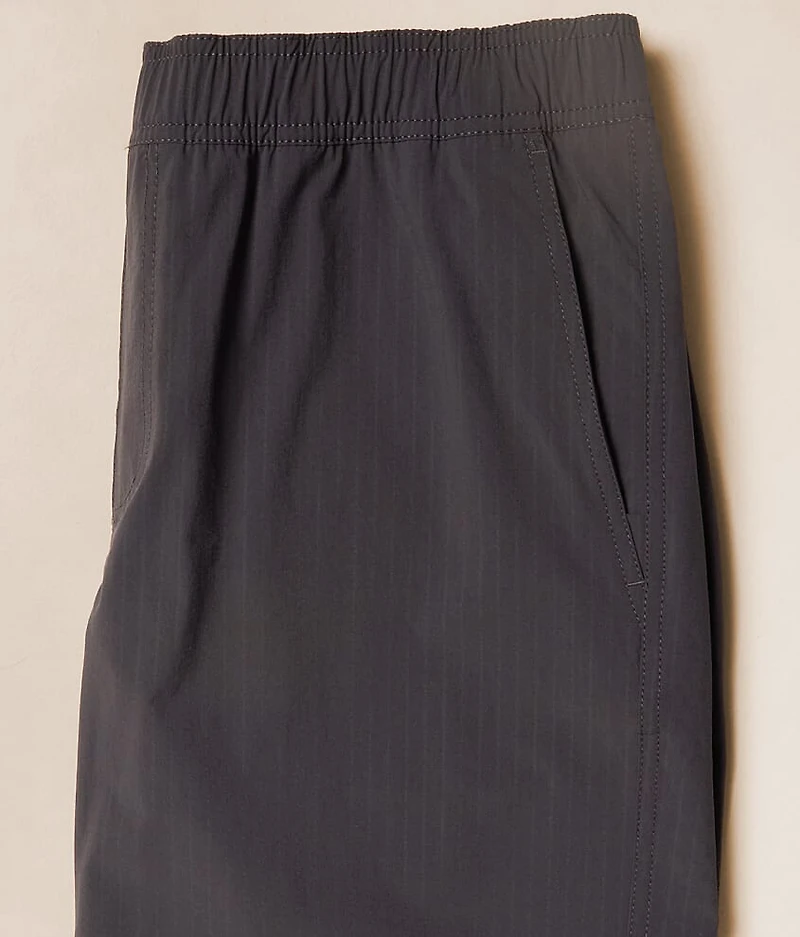 Vacancy Ghost Striped Stretch Short