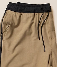 Yogger Hybrid Stretch Short