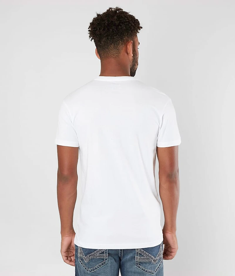 Basic T-Shirt